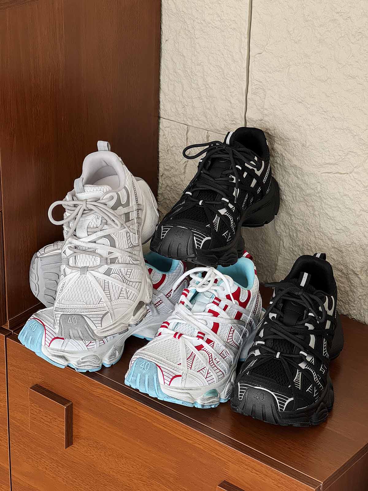 Breathable Mesh Lace-up Dirty Chunky Sneakers