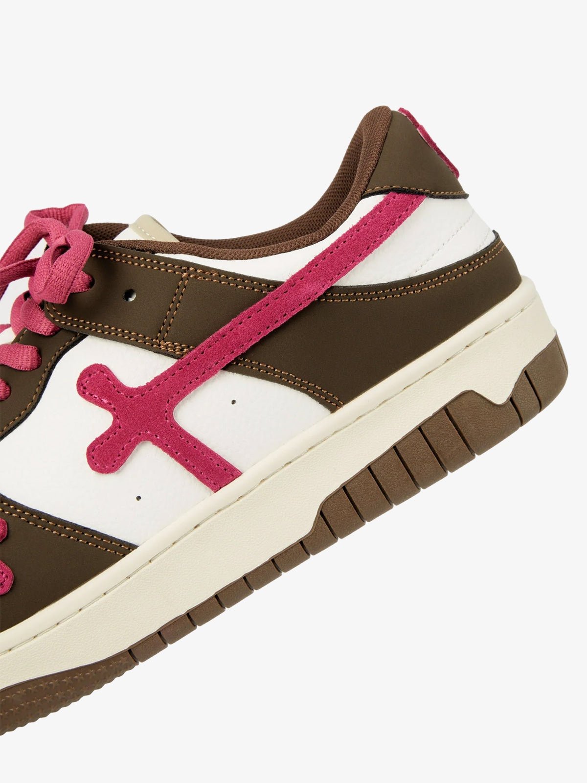 Splicing Skateboard Sneakers