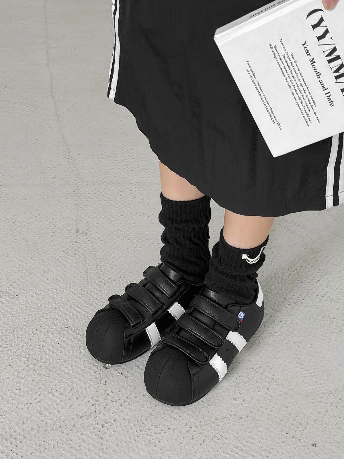 Vintage Shell Toe Velcro Strap Puffy Sneakers