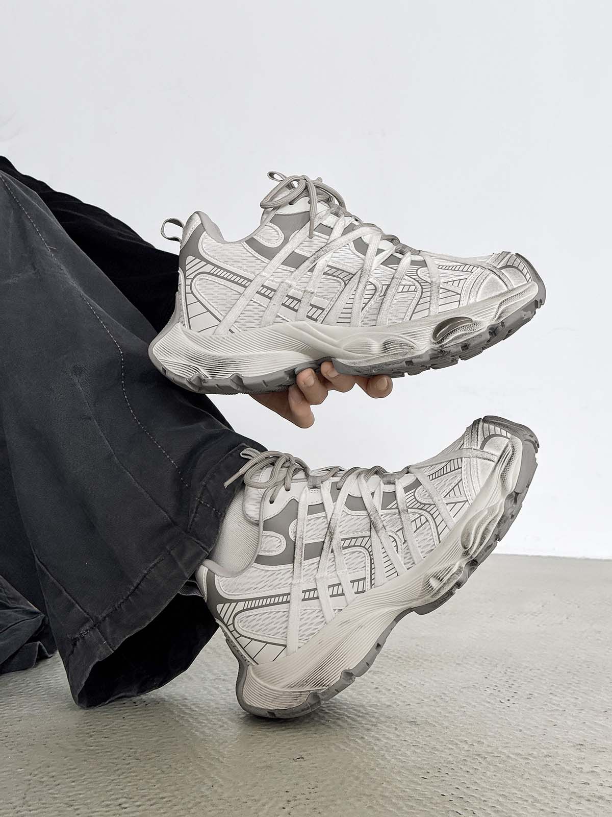 Breathable Mesh Lace-up Dirty Chunky Sneakers