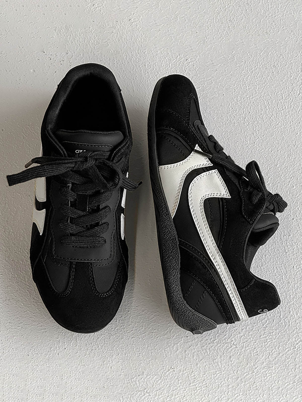 Classic Suede Low Top Sneakers Streetwear